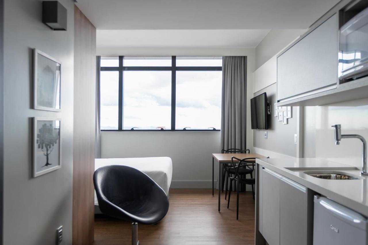 Studio Premium Batel - Hsb010 Apartment Curitiba Bagian luar foto