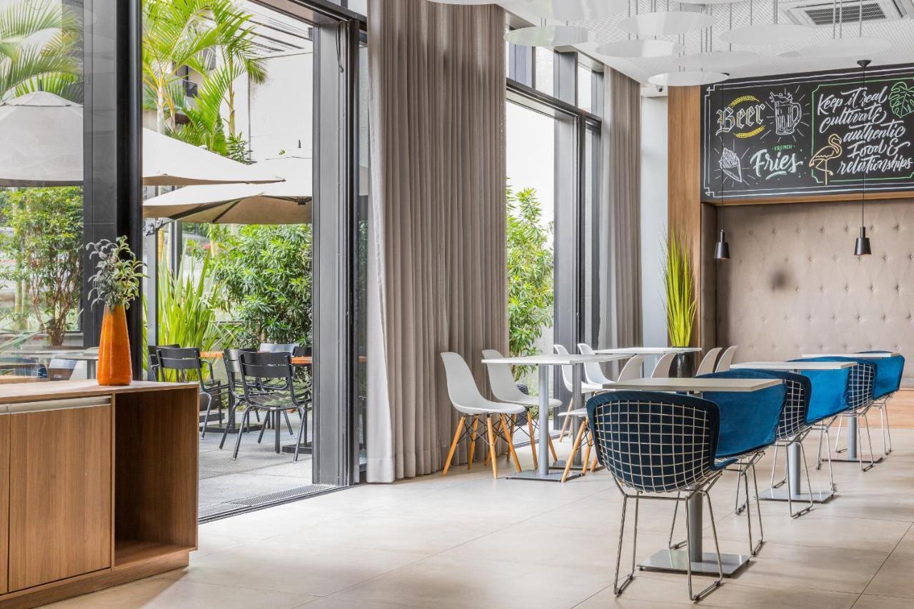 Studio Premium Batel - Hsb010 Apartment Curitiba Bagian luar foto